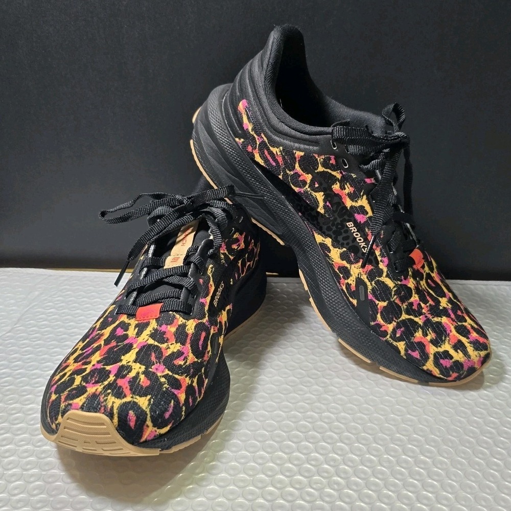 Brooks Womens Launch 9 Running Shoes 6.5 Leopard Print